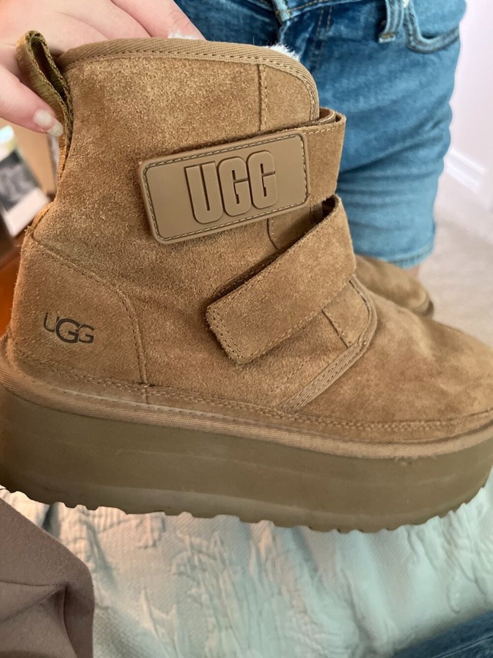 platform uggs - Picture 2 of 4